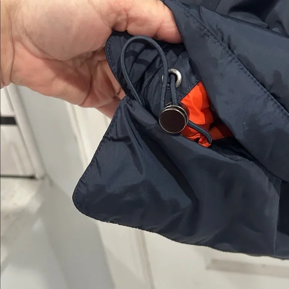 Orvis Classic Collection Essex Duck Down Filled Puffer Vest in Navy/Orange - XXL - Picture 6 of 10